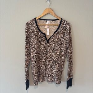 VICTORIA’S SECRET Leopard Print‎ Long Sleeve Thermal Loungewear Top NWT Large